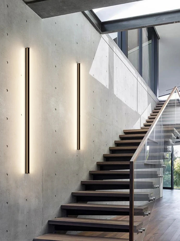 Architectural Linear Wall Light — Modern Living Room Sconce