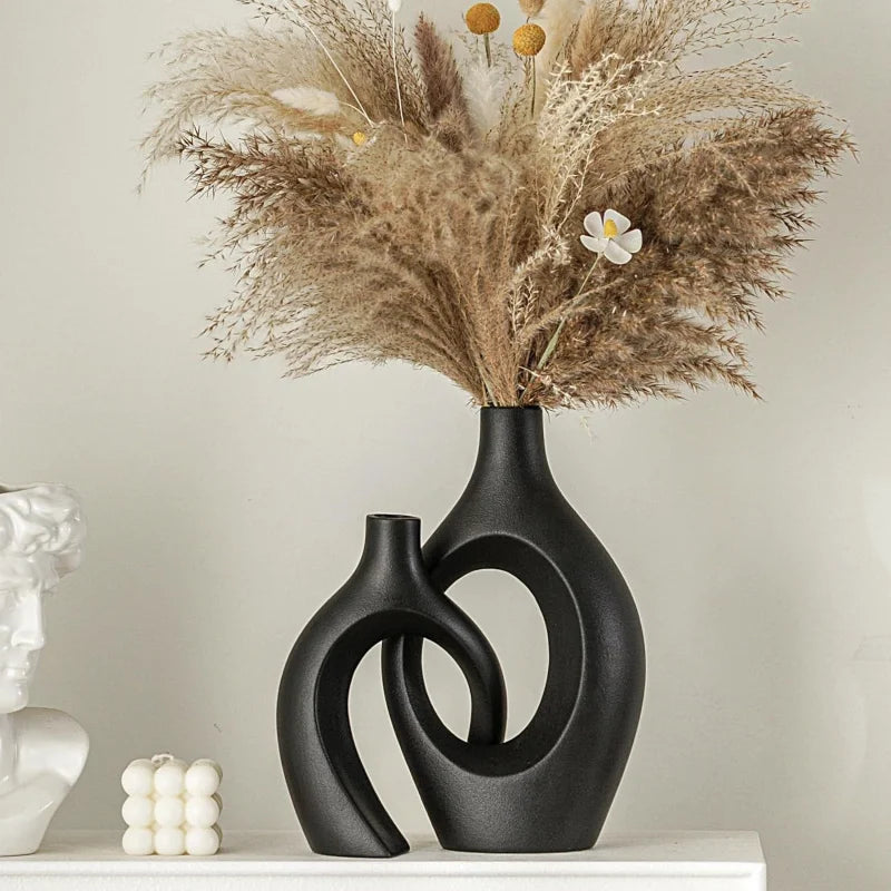 Faux-Ceramic Resin Vase Duo — Black & White