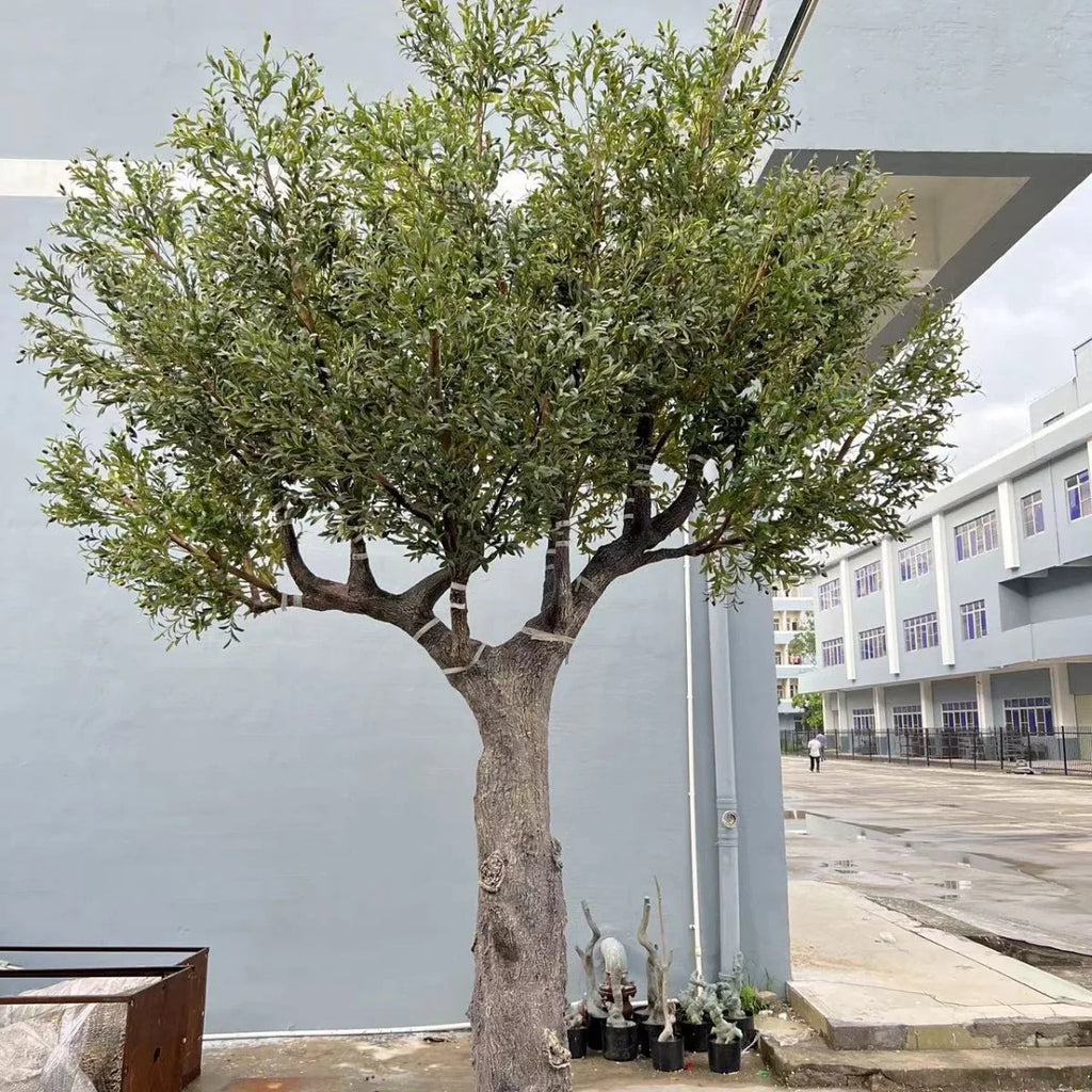 Large Simulated Olive Tree, Decorative Tree for Shopping Malls & Hotels, Fiberglass Artificial Olive Tree with Fruit, Artificial — main view