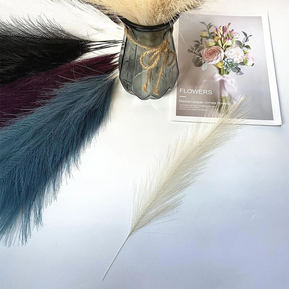 Fluffy Pampas Grass Bundle — Boho Faux Reed Decor, 16.5in
