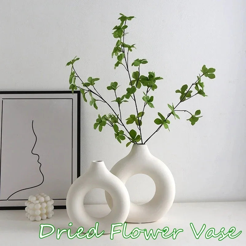 Donut-Shaped Resin Vase — Nordic Centerpiece