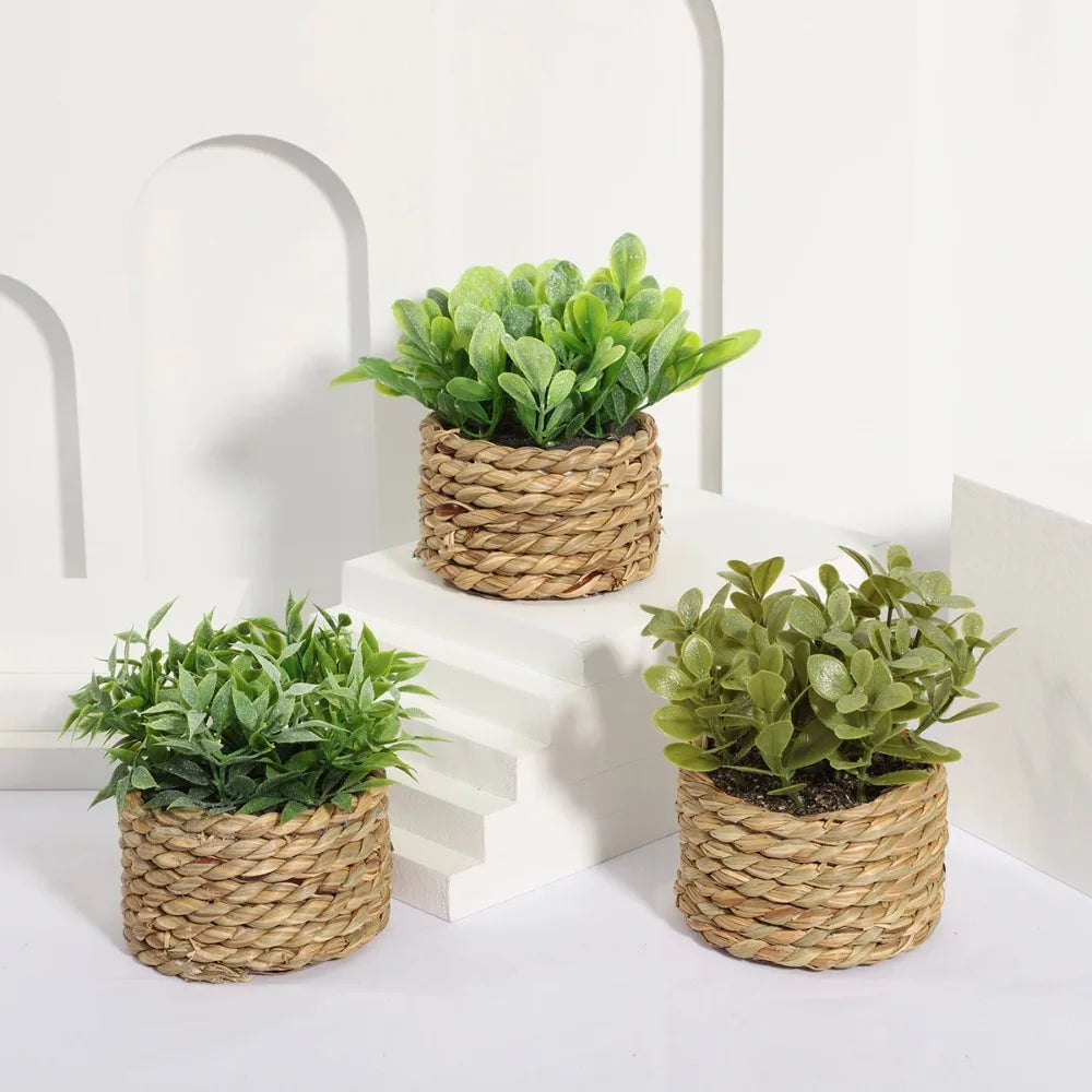 Green Artificial Potted Plant 11cm Woven Artificial Plants Plastic Leaf Eucalyptus Grass Artificial Decorations Home Decor — detail view